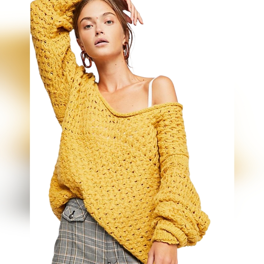 FREE PEOPLE Crashing Waves Yellow Gold Oversized Knit Sweater